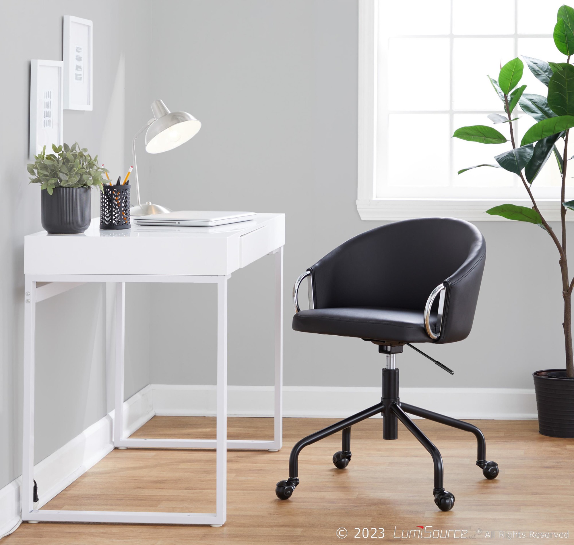 Claire Task Chair